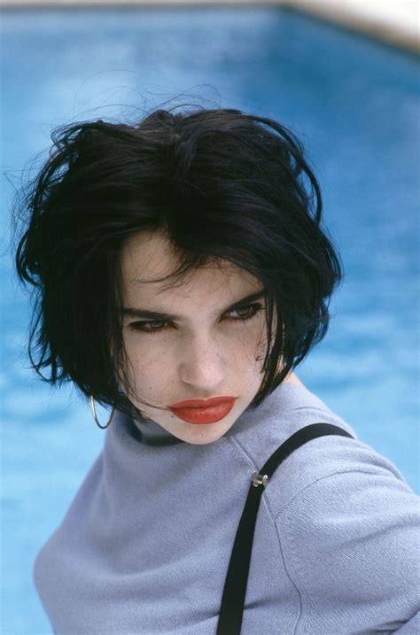 Beatrice Dalle Nude Search (57 results)